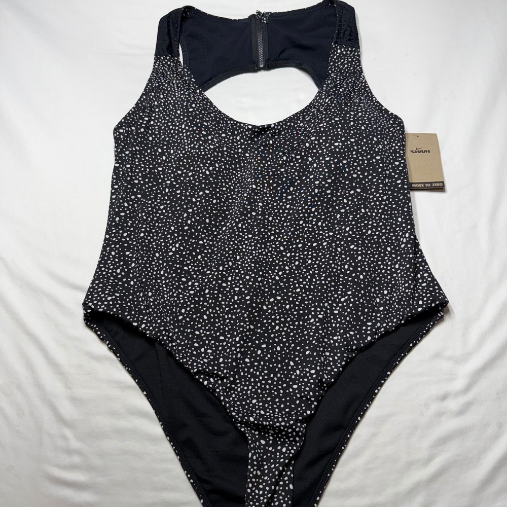 Nike Swim Womens XXL Black White Dot One Piece Swimsuit Keyhole Back New $92